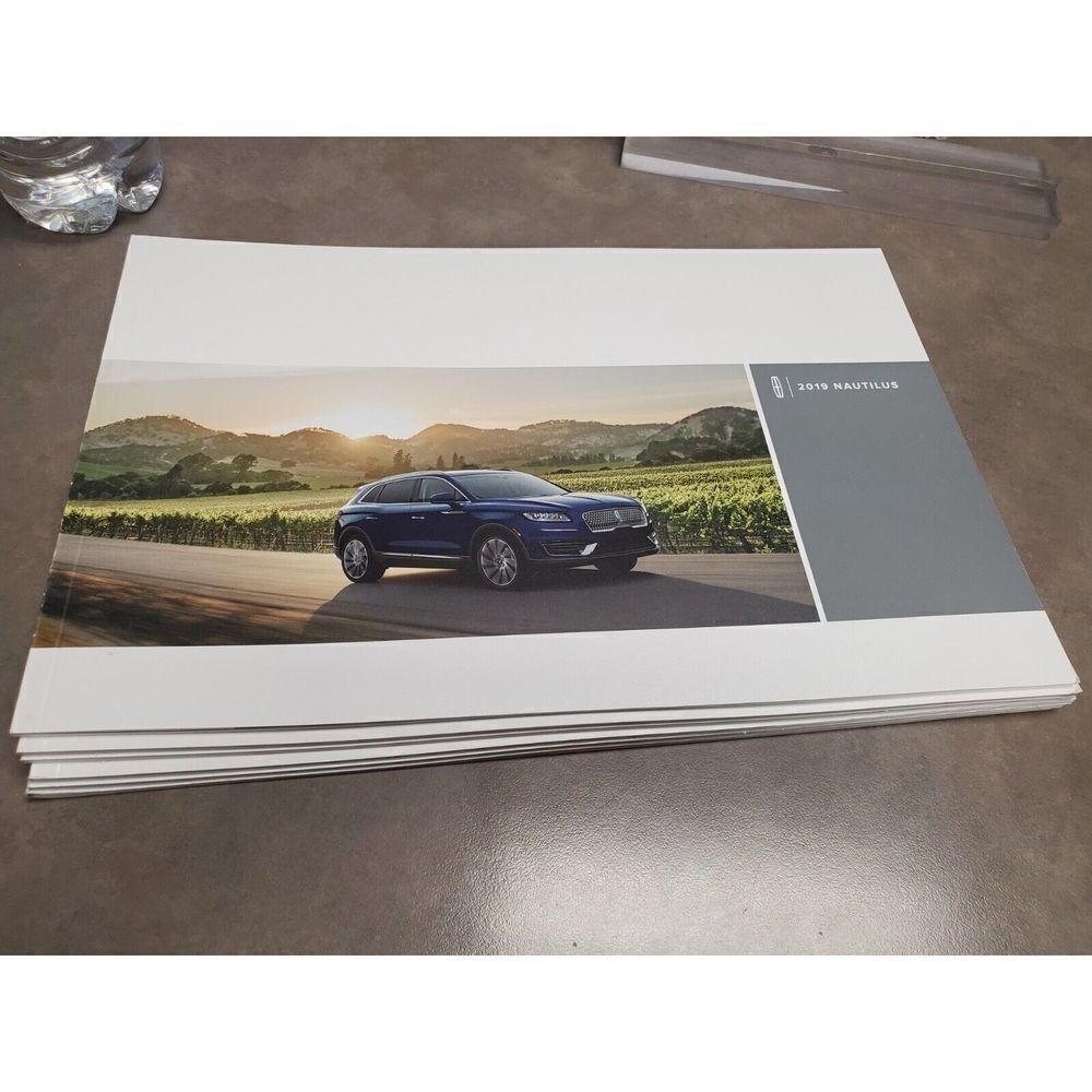 2019 LINCOLN NAUTILUS Original Sales Brochure